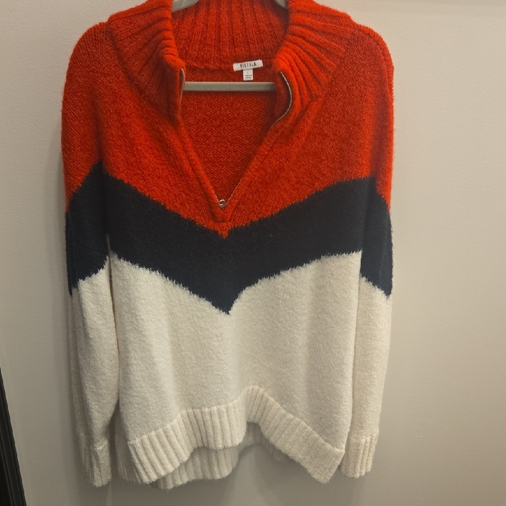 Pistola V-Neck Sweater in Red, Navy, and White